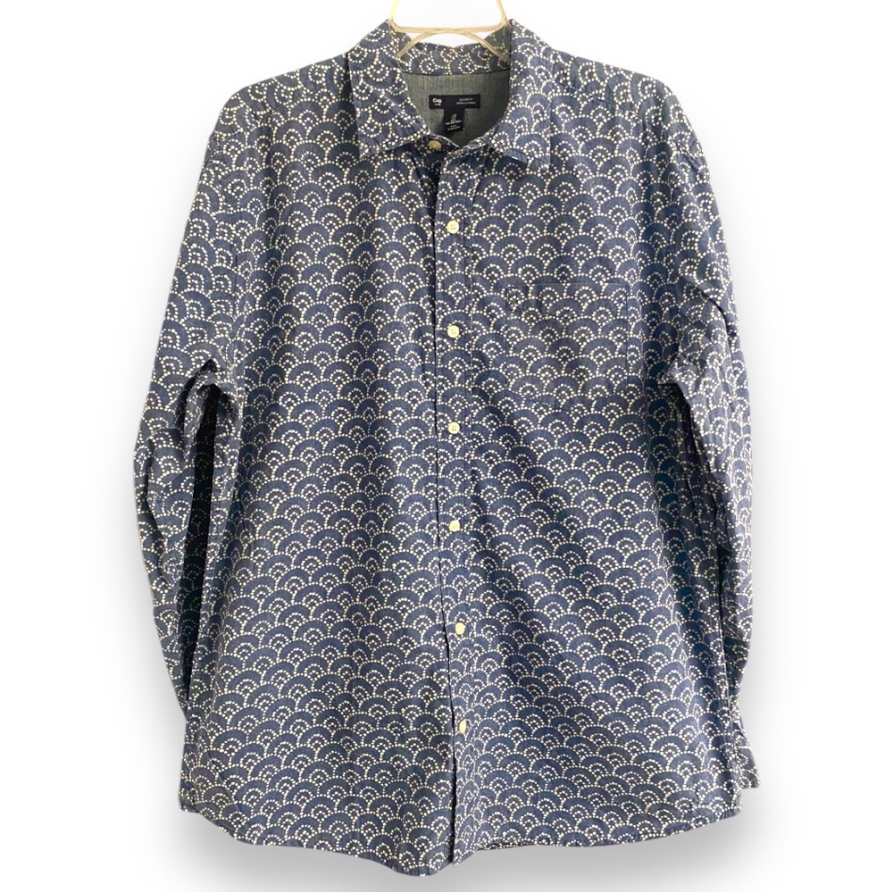 Gap classic fit button down shirt tab sleeves blue white novelty print Sz Large